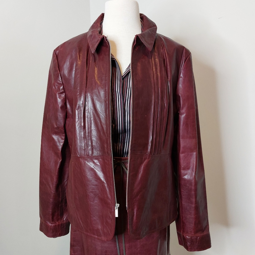 Banana Republic size 14 merlot leather jacket